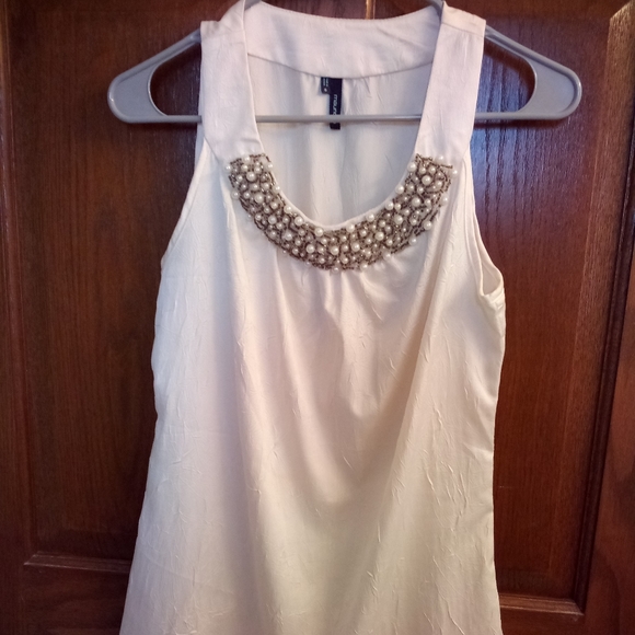 Silky tank top with pearls/beading at neck. - Picture 2 of 5